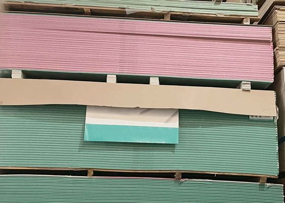 Dobra cena Nowy styl Knauf Dobry płaskość Gips odporny na pleśń z nowoczesną dekoracją używany do sufitów gipsowych w Internecie